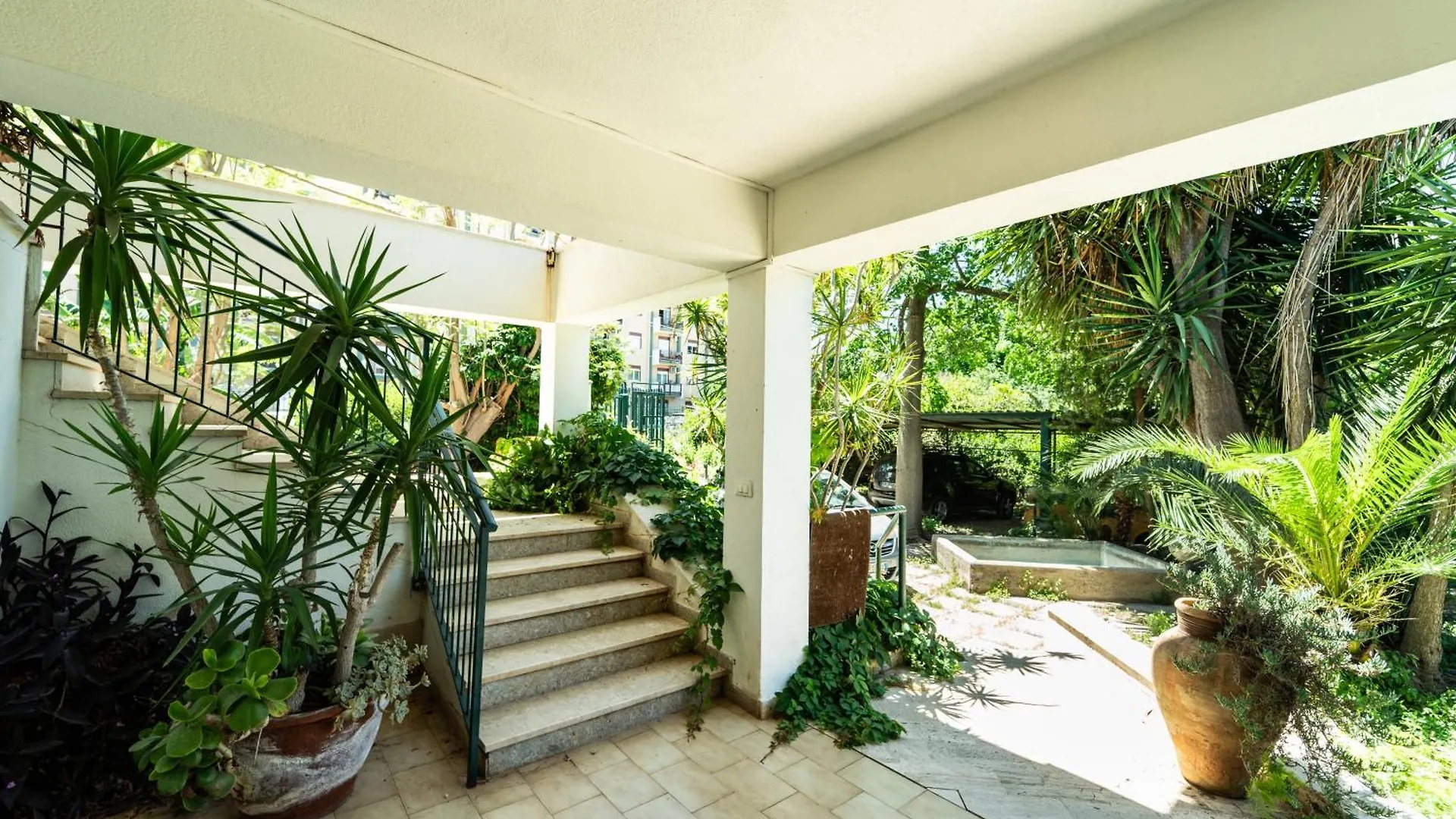 Sikus Near Mondello Beach Apartment Palermo Italy